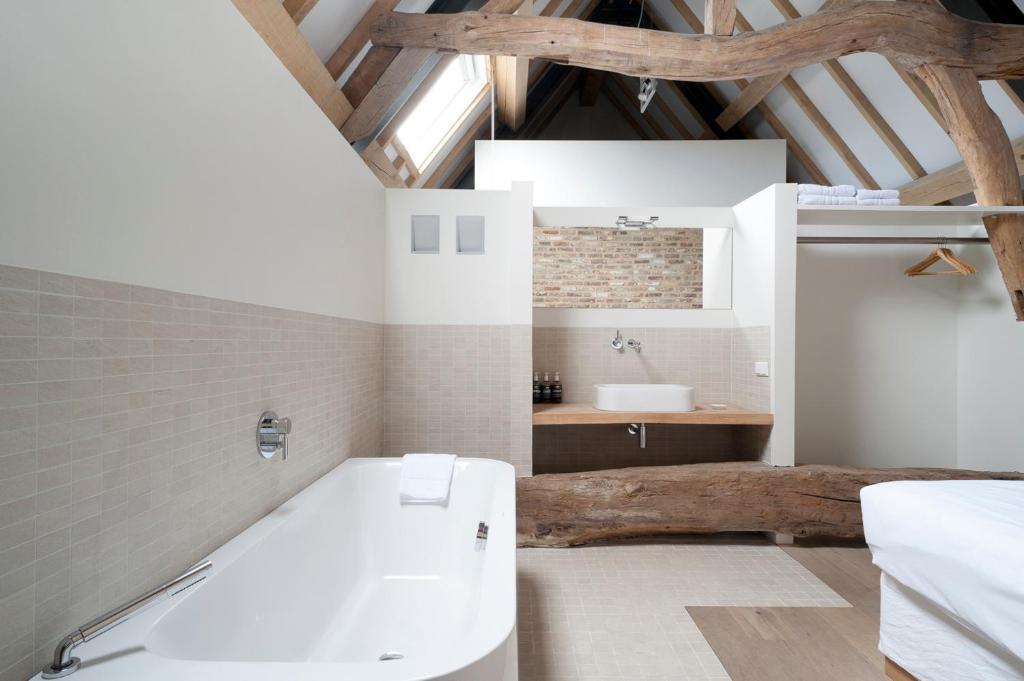 Cour 8 Lofts Vendégház Maastricht Szoba fotó