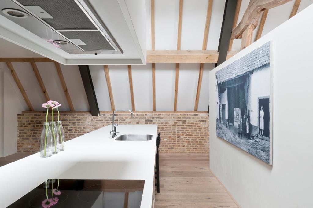 Cour 8 Lofts Vendégház Maastricht Szoba fotó